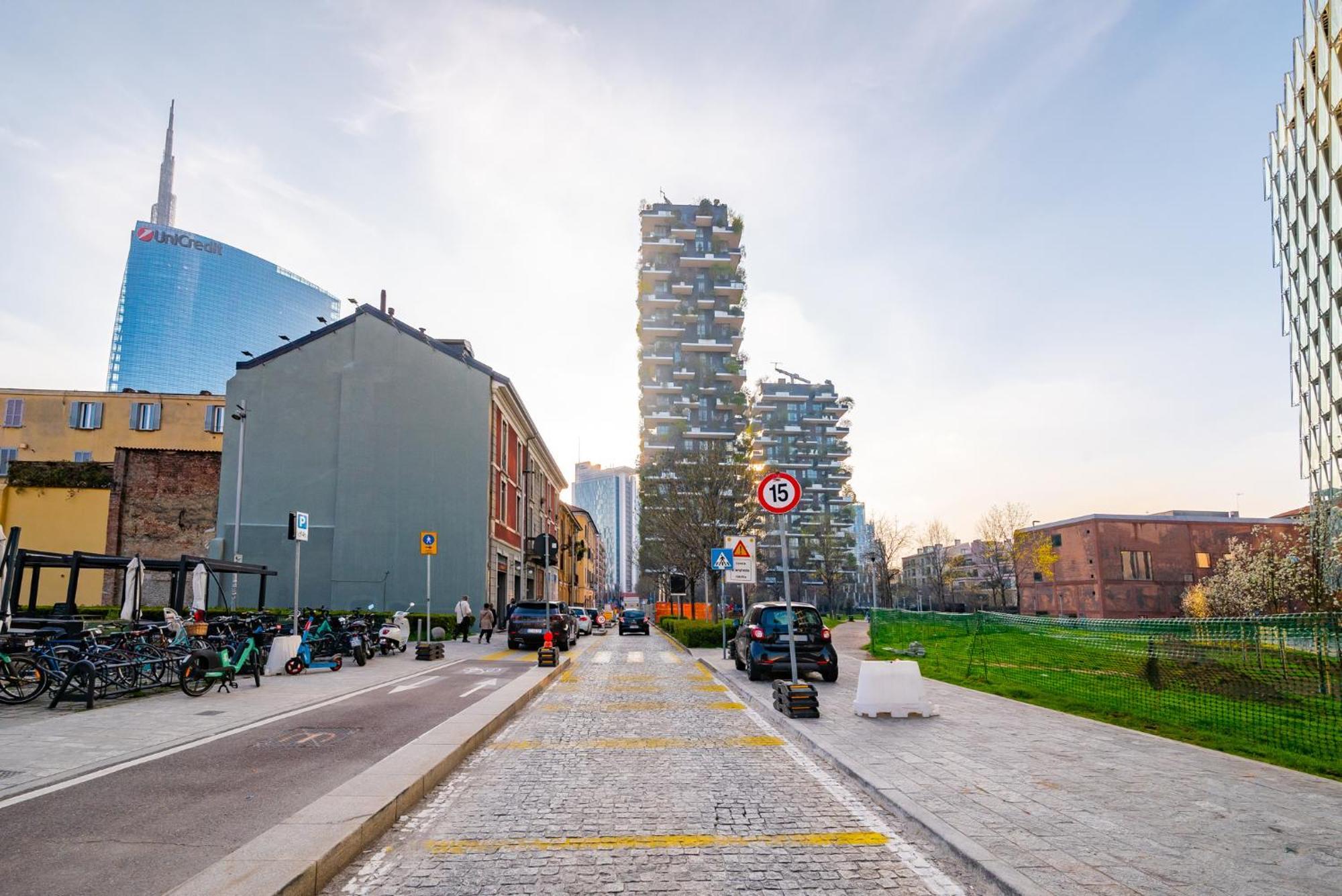 The Skyline Loft - Bosco Verticale Area Milan Exterior photo